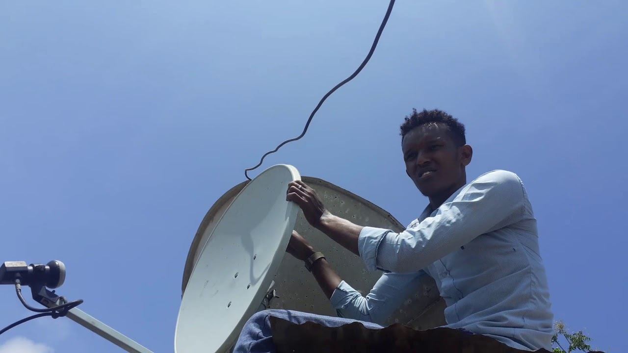 Nilesat 7 west sida loo soxo saxanka yariiska ah som......... смотреть онлайн