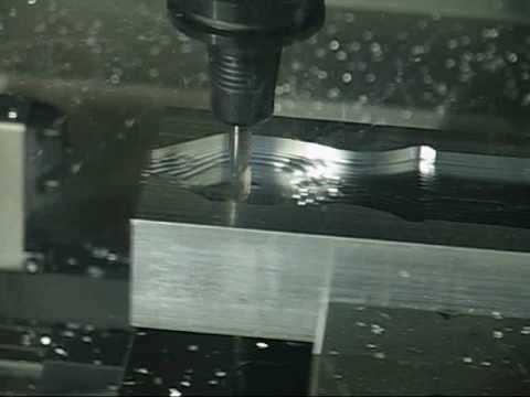 Mikron HPM 600 HD Machine Demonstration смотреть онлайн