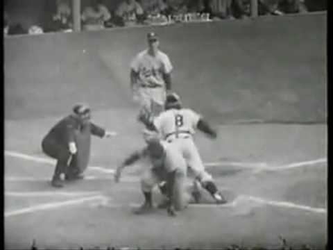Jackie Robinson Steals Home смотреть онлайн