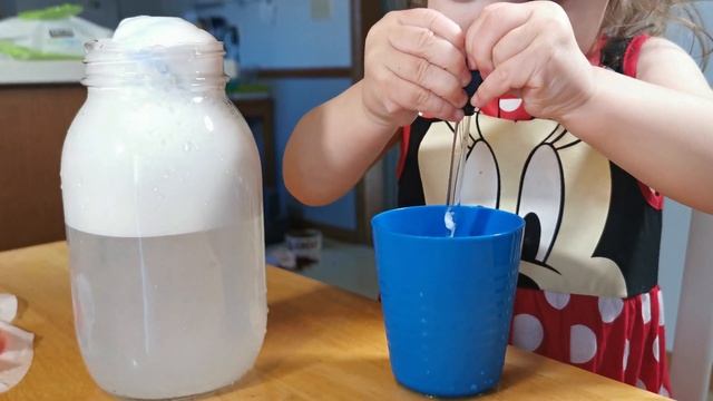 Rain Cloud in a Jar Science Experiment!!!! Fun!!!! Science!!!! Learning!!!! смотреть онлайн