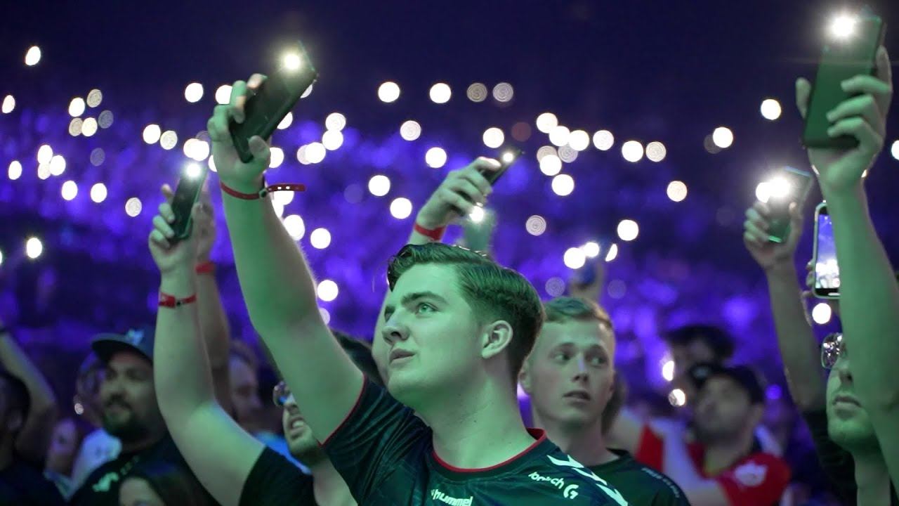 PGL CS:GO Major Antwerp 2022 - Best fans in the world смотреть онлайн