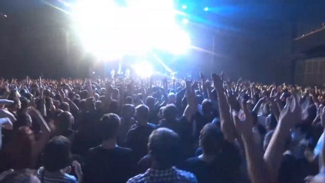 Kasabian- Empire. Live in Moscow, Russia. Stadium Live. 28.10.2017 смотреть онлайн