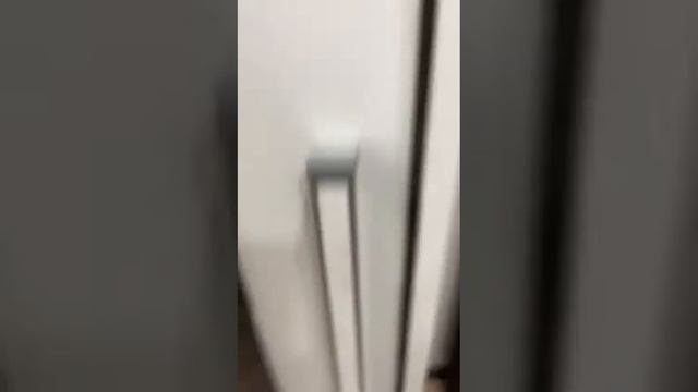 Айсберг ПРЕМИУМ Шкаф 2м белый анкор/белый анкор/стекло черное