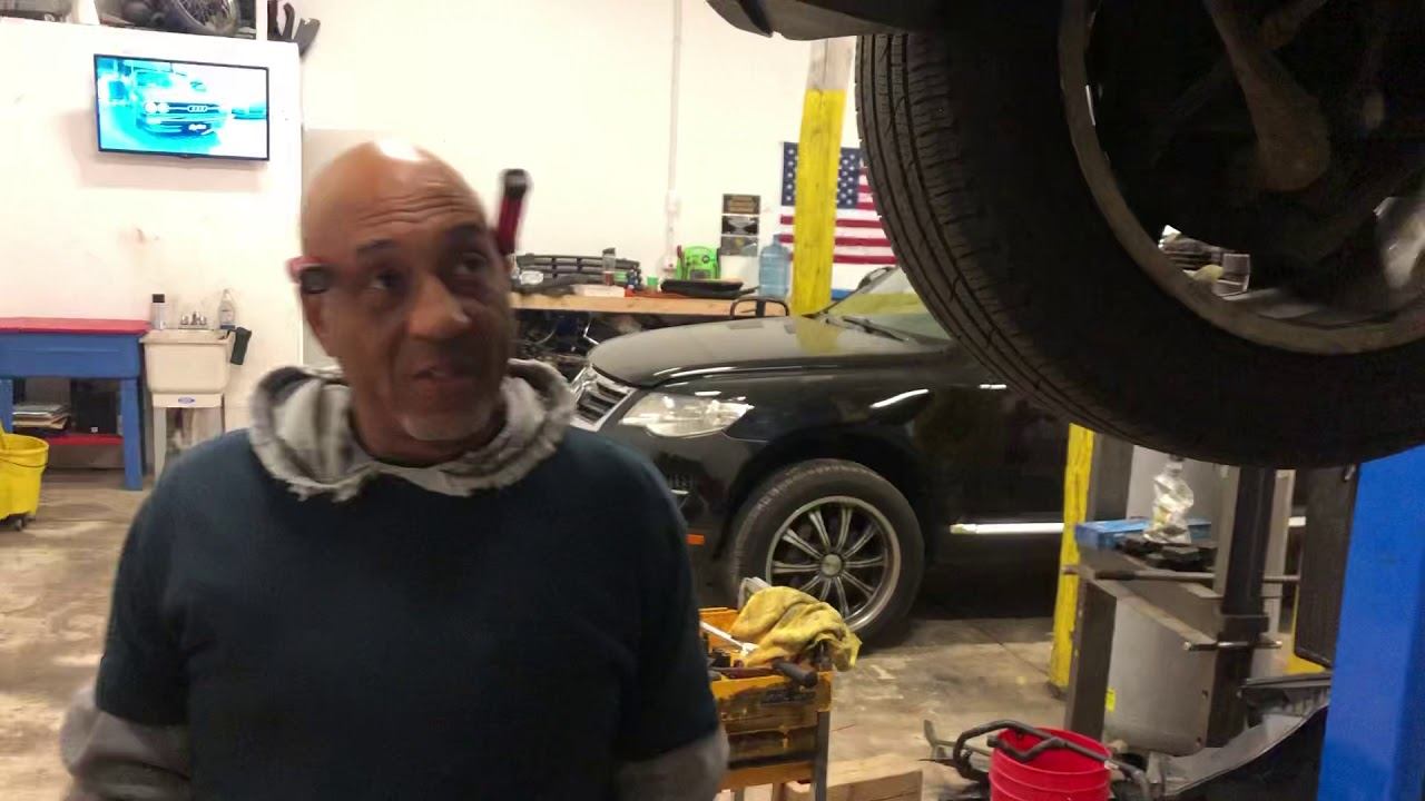 06 BMW E53 X5 Cooling system rebuild смотреть онлайн