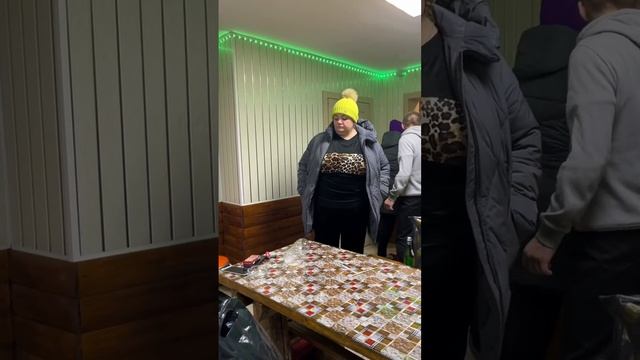 Семья Гительманов уходит из сауны! Легендарнве стримеры хакасии! Великие блогеры Абакана! смотреть онлайн