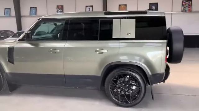 Land Rover Defender Se D Auto 2.0 смотреть онлайн