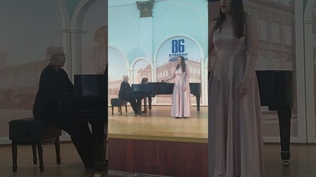 Ц. Кюи " Коснулась я цветка", исполняет Анастасия Нарябова, аккомпаниатор В. Коваленко смотреть онлайн