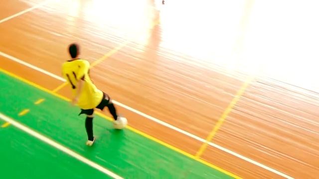 Обзор голов 8-го тура Чемпионата Желтых Вод по футзалу. 2-3 декабря 2017 смотреть онлайн