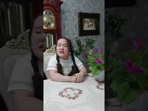 Трогательное стихотворение "Расставания как по нотам"... Яна Мкр читает Карина Богданова. смотреть онлайн