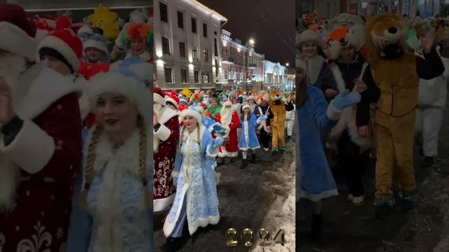 Раз, два, три - Ёлочка Гори!!! смотреть онлайн