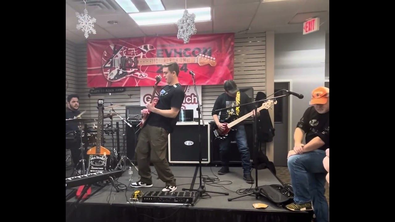 Hot for Teacher - Van Halen - (Steve Nowicki and Mike Matisa at EVH Con 2024) смотреть онлайн