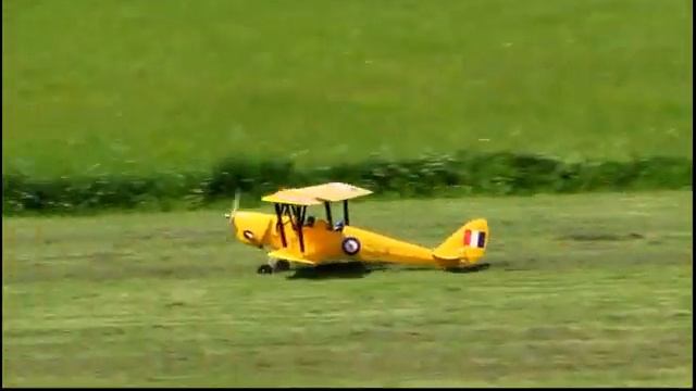 Tiger Moth-PH35 смотреть онлайн