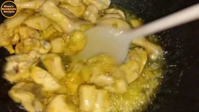 Chicken Karahi Recipe 🔥 | Restaurant Style Chicken Karahi 😋 | Mona's Bombastic Recipes смотреть онлайн