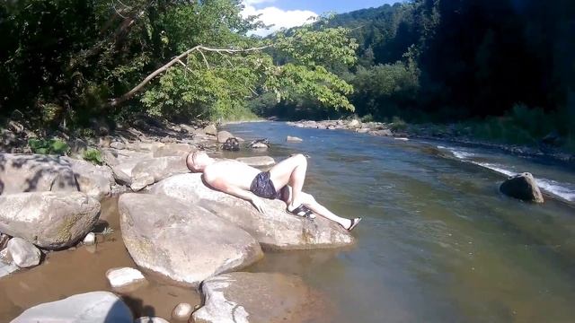 На речке 1440p HD смотреть онлайн