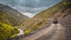 ПОПУТЧИЦА. Султан Лагучев.