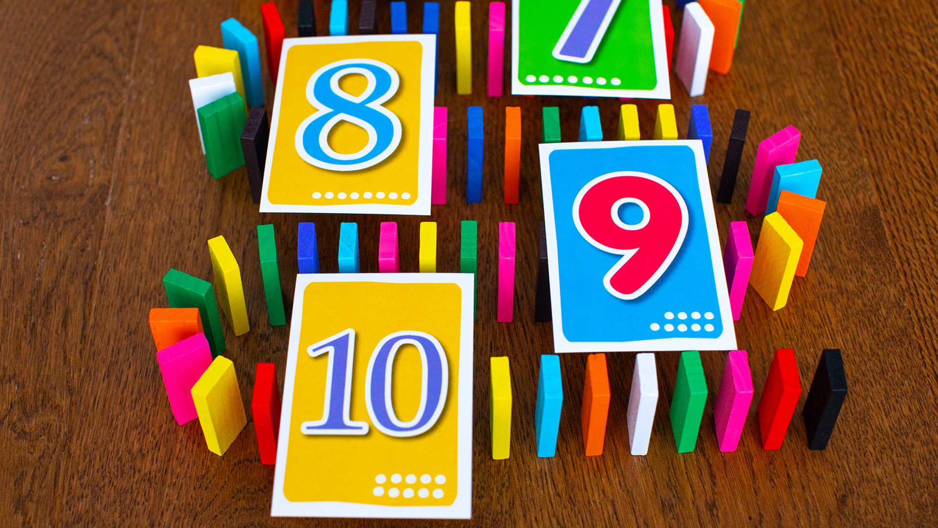 Числа от 1 до 10 для Малышей - Домино - Конструктор и Волшебный Стаканчик! смотреть онлайн