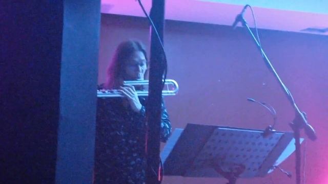 (VJPC 10 02 CS VX MX) Festival Atemporánea. Flauta. Paula Cesar. Y música de fondo ambiental смотреть онлайн