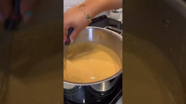 this how to make my famous and the BEST mac & cheese recipe 😭 don’t be mean or I will delete this! смотреть онлайн