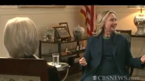 Хиллари Клинтон смеётся над смертью Каддафи