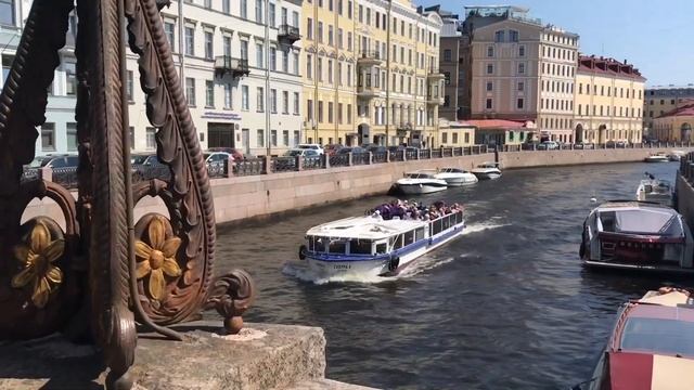Новый тираж книги Олега Суслова «Приключения Дождика и Кораблика» (6+) смотреть онлайн