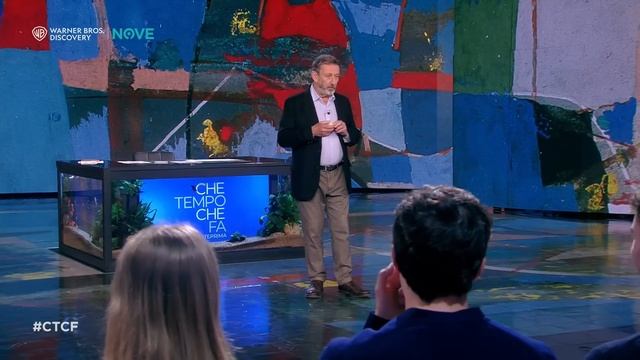 Che tempo che fa | Il monologo di Michele Serra sulla metafora della gallina смотреть онлайн