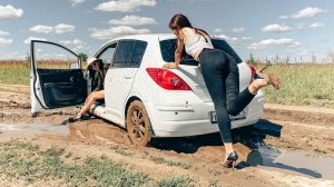 CAR STUCK || Girlfriends stuck in the mud in a car in high heels