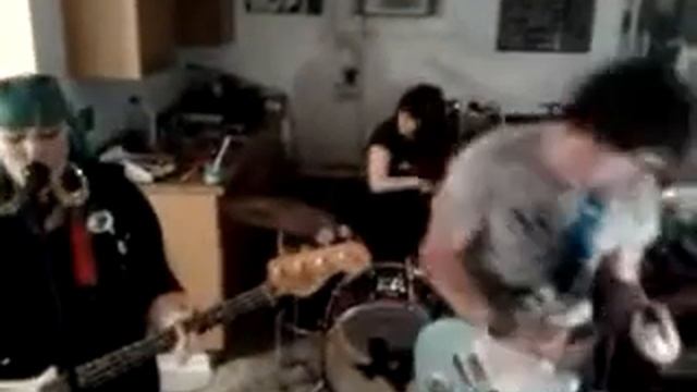 Vipers in Osa's kitchen Pt. 2 смотреть онлайн
