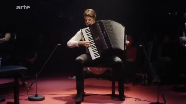 Ksenija Sidorova: Arte Lounge 2015 IV Revelation