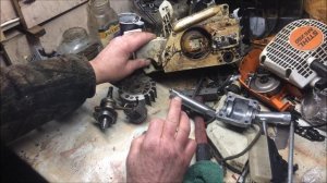 На STIHL_МS-250 даже поломки "фирменные"!)