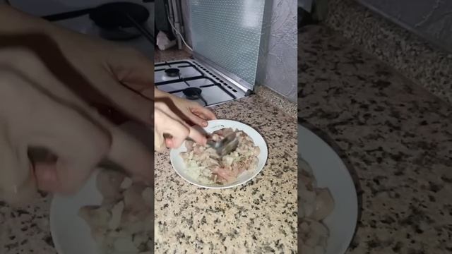 Картофель с мясом под сыром. Ну очень вкусно! смотреть онлайн