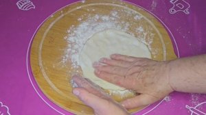 Очень вкусные осетинские лепешки с сыром и жареным луком