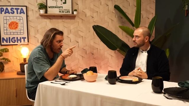 Énorme bouffe : le Repas ultime ! (Le grand retour) смотреть онлайн