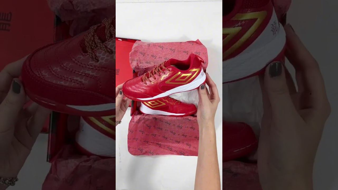 EDIÇÃO LIMITADA UMBRO PRO 5 BUMP DRAGON NA MOND! #umbro #chuteira #indoor #futsal смотреть онлайн