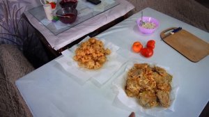 У меня в огороде гигантские огурцы показываю сельский огород Покупка продуктов на пенсию Готовим