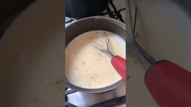 Macarrão de molho branco com brócolis e couve-flor flor смотреть онлайн