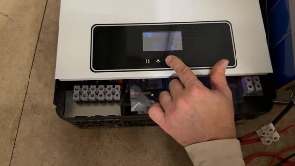 Настройка гибридного инвертора DAXTROMN AGH 4.2 kW PRO: Полное Руководство от Мастера SDV Channel