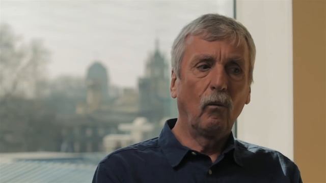 Raymond Murphy interview - How should grammar be taught? смотреть онлайн