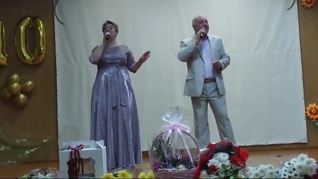 ДАРИТЕ ЖЕНЩИНАМ ЦВЕТЫ - тАТЬЯНА аБРАМЕНКОВА И ВЛАДИМИР лЫСОВ. смотреть онлайн