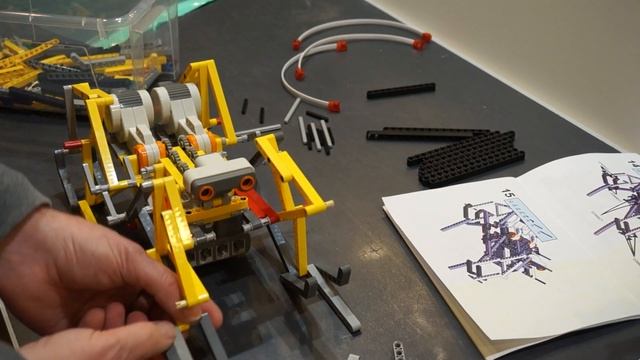 -147- Mindstorms Strandbeest смотреть онлайн