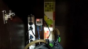 Освещение и фильтрация в аквариуме, декор для цихлид. Видео снято в 2021году.