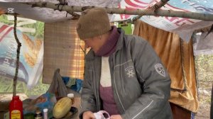 Лена жарит ДЫНЮ. Люди леса. Новый канал. Мусорщик.