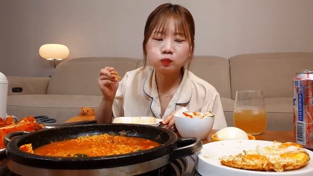 🌶꼬들라면,들기름후라이,생김치,고봉밥,라밥 먹방🍜 치즈틈새라면에 김장김치..마무리는 라죽 😋 혼술 요리 NOODLE MUKBANG ASMR EATINGSHOW REALSOUND