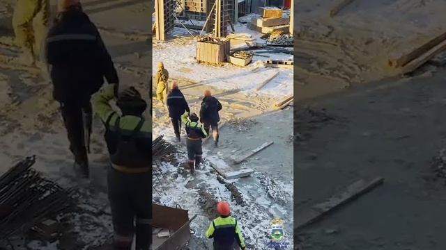 #shorts В ходе рейдов по стройкам в Тюмени полиция выявила 68 нарушителей смотреть онлайн