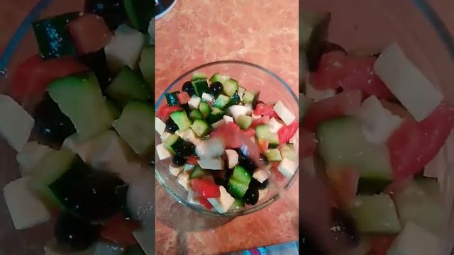 греческий салатик смотреть онлайн