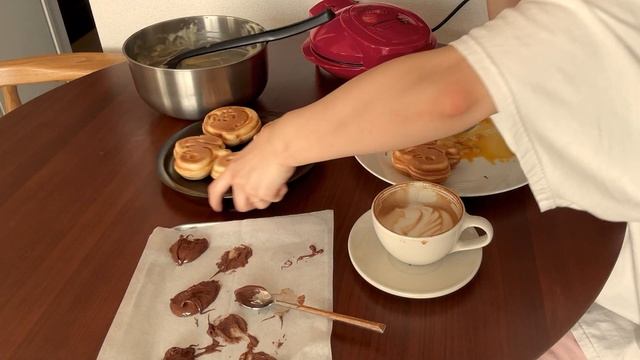 【breakfast recipe idea】休みの日の朝に食べたい朝食アイディア🍽️ ，スヌーピーチョコ入りパンケーキ🥞🍫，静岡おすすめカフェ，journaling✍️，家事ルーティン🧺🧹 смотреть онлайн