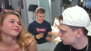 🔥 ОТSOСАЛА НА СТРИМЕ ЗА 1,5 МИНУТЫ // MELLSTROY НАРЕЗКИ // MELLSTROY МОМЕНТЫ