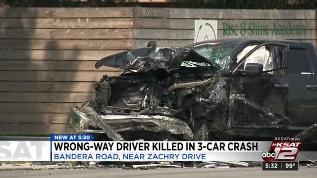 Man killed after driving wrong way on Northwest Side street, striking 2 other cars, police say смотреть онлайн