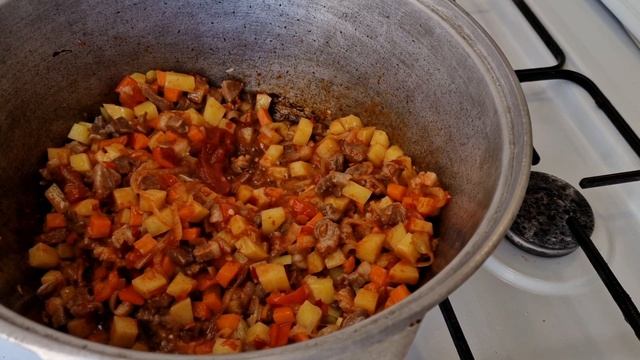 Потрясающая Узбекская мастава! смотреть онлайн