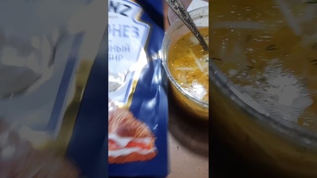 Холостяцкий ужин суп лапша с курицей и майонез пломбир смотреть онлайн