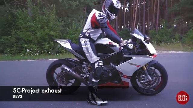 Aprilia RSV4 Best Ultimate Exhaust Sound Compilation Tuono V4 смотреть онлайн